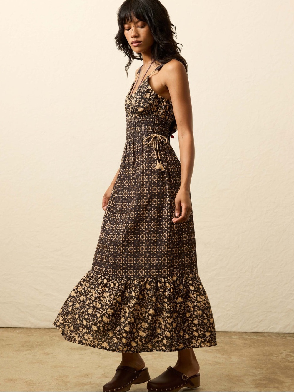 Faherty Sunbeam Maxi Smocked Dress Luna Print Boho Sz large neutral 100% cotton